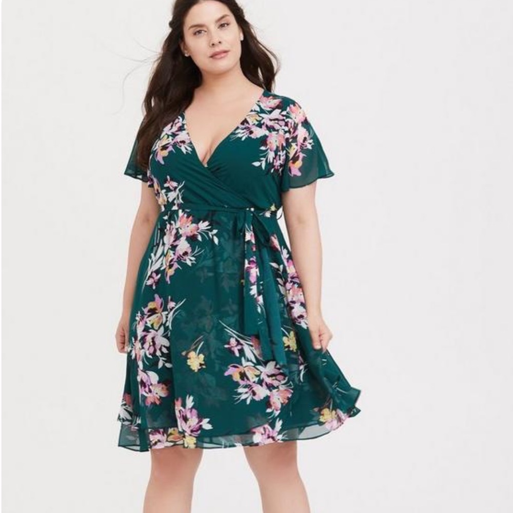 Torrid Green Floral Midi Chiffon Wrap Dress